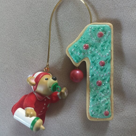 Retired Hallmark Baby's 1st Christmas - Picture 1 of 1